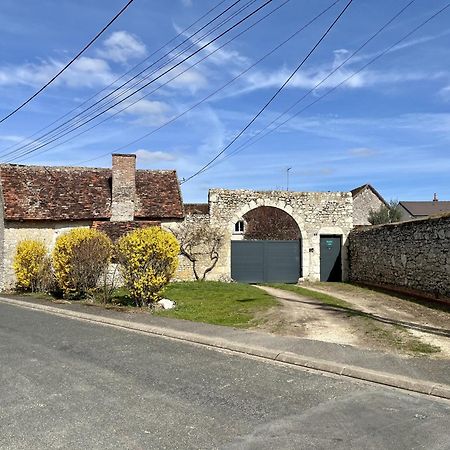 Nuits De Loire -Entre Blois Et Chambord Bed & Breakfast Vineuil  Room photo