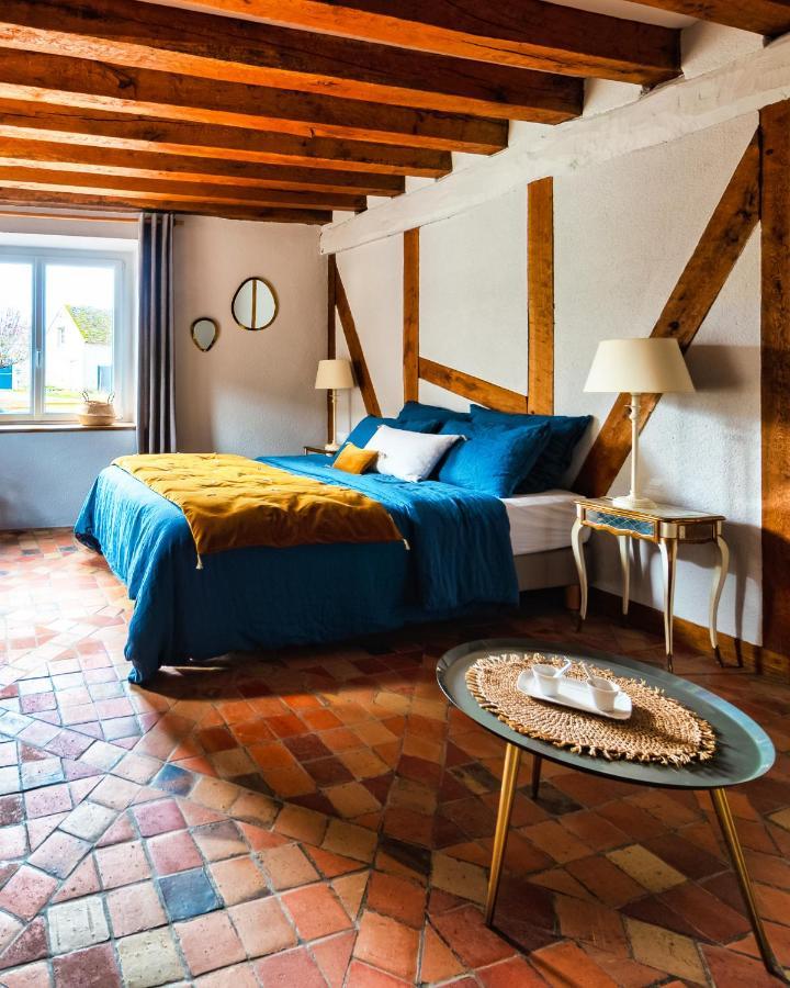Nuits De Loire -Entre Blois Et Chambord Bed & Breakfast Vineuil  Exterior photo